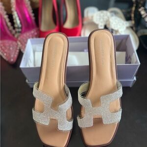 Madden Girl Rhinestone Crystal Slides -New in Box - size 9.5